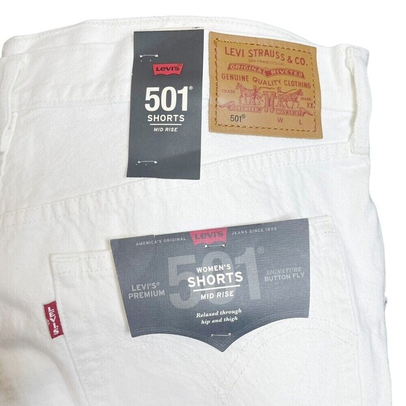 Levi’s NWT 501 Short Pearly White Distressed Raw Hem Size 34 Mid Rise - Picture 6 of 16
